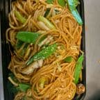 Best Vegetable Lo Mein in Nederland, TX